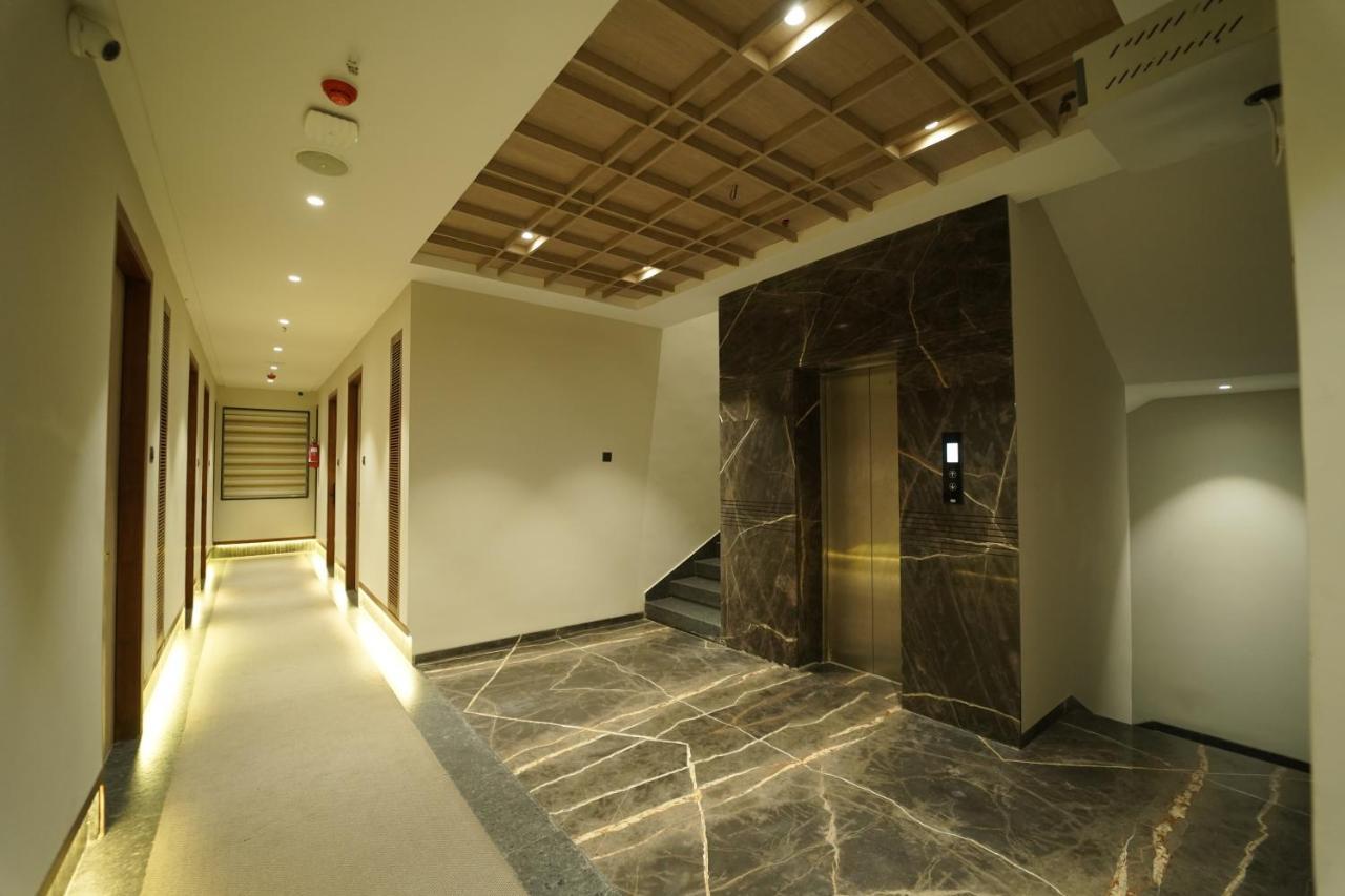 Hotel Laksh Rāipur Esterno foto